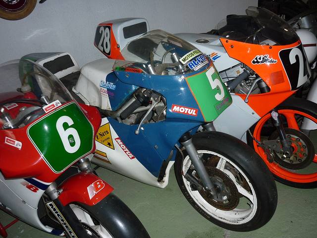MotoGP数据观察：数字背后的比赛真相（训练方法视角）